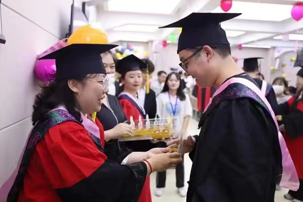 图十二.jpg 图十二.jpg